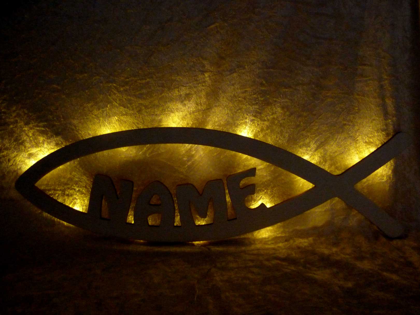 Led Holz Taufe Fisch Nachtlicht Lampe Mit Namen Personalisiert Schlummerlicht24 De